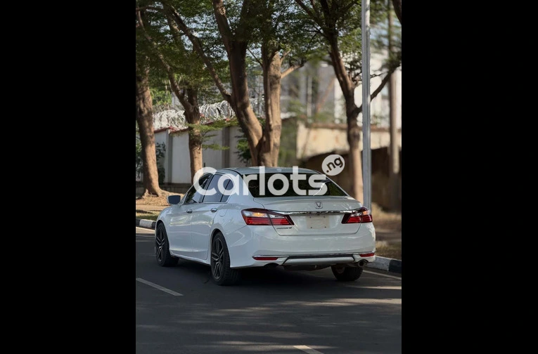 Foreign Used Sharp 2015 HONDA ACCORD for sale in Asokoro, FCT - photo 7 of 7