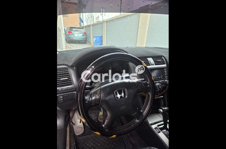 Nigerian Used Honda Accord 2004 EOD for sale in Lagos