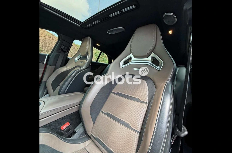 FOREIGN USED 2019 MERCEDES BENZ GT63s COUPE for sale in Abuja, FCT - thumbnail 4