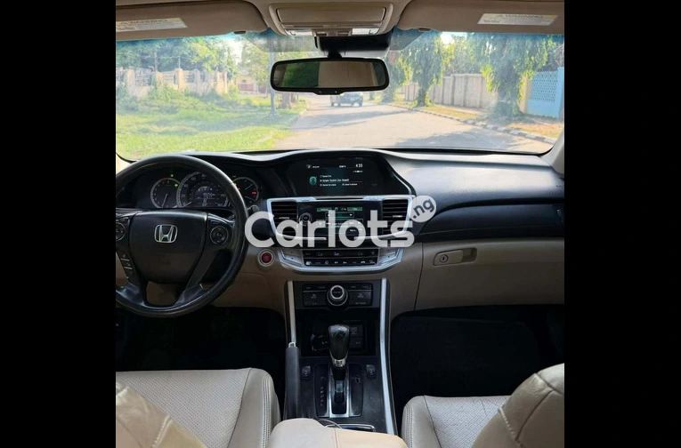 2017 UPGRADED HONDA ACCORD FULL OPTION for sale in Abuja, FCT - photo 4 of 7