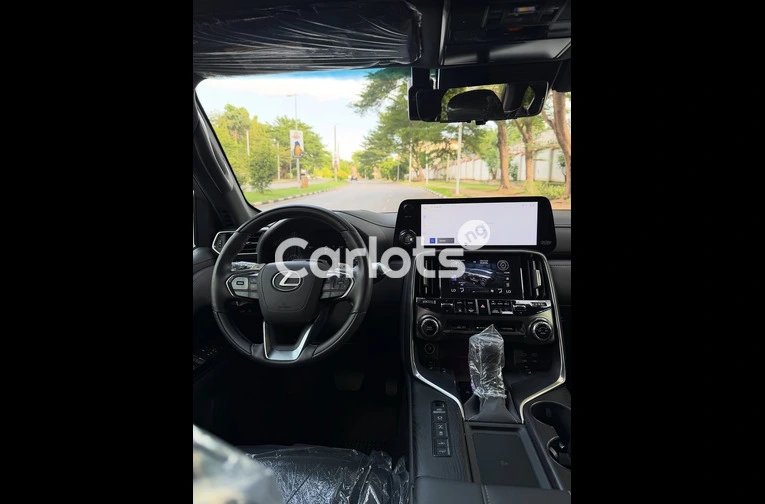 BRAND NEW 2025 LEXUS LX600 for sale in Asokoro, FCT - photo 4 of 7