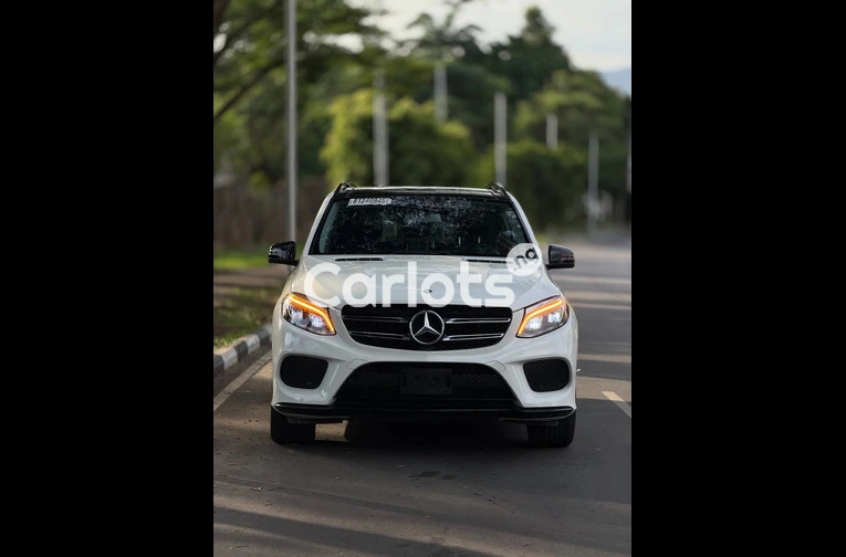 Foreign Used 2018 MERCEDES-BENZ GLE43 AMG for sale in Asokoro, FCT - photo 2 of 7