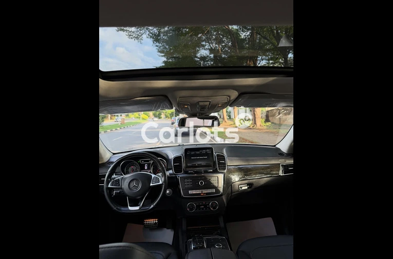 Foreign Used 2018 MERCEDES-BENZ GLE43 AMG for sale in Asokoro, FCT - thumbnail 5