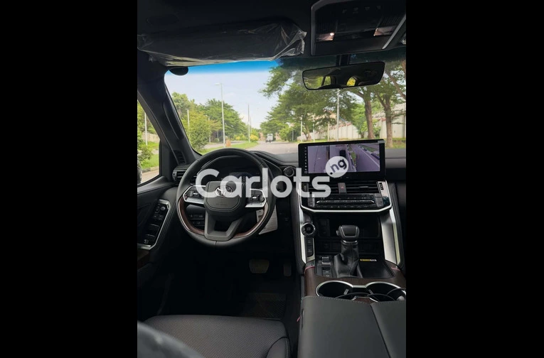 Brand New 2026 Toyota Land Cruiser for sale in Asokoro, FCT - photo 4 of 7
