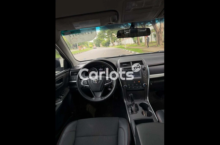 2017 Toyota Camry SE for sale in Asokoro, FCT - photo 4 of 7