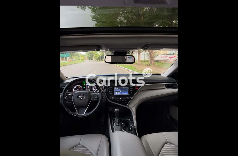 2018 Toyota Camry SE for sale in Asokoro, FCT - photo 5 of 7