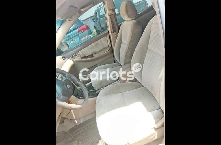TOKS STANDARD 2005 TOYOTA COROLLA LE - 3/7