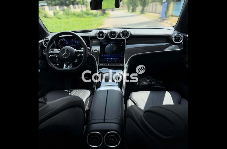 FOREIGN USED 2025 MERCEDES BENZ GLC63s AMG COUPE for sale in Abuja, FCT - photo 3 of 7
