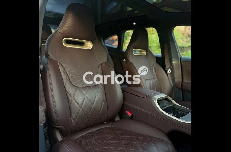 FOREIGN USED 2025 AVATR 11 for sale in Abuja, FCT - thumbnail 4