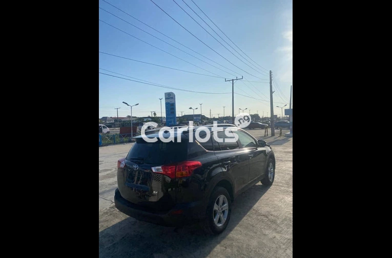 FOREIGN USED 2015 TOYOTA RAV4 XLE - 7/7