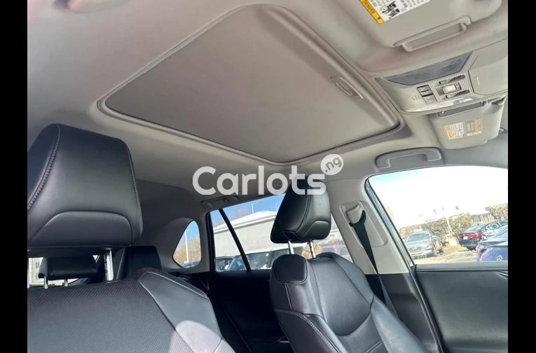 FOREIGN USED 2021 TOYOTA RAV4 LIMITED AWD - 4/7