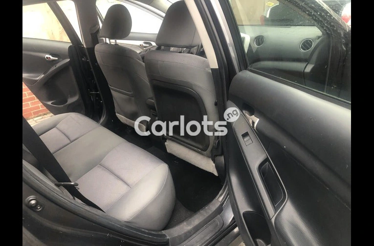 Toks 2010 Toyota Matrix - 3