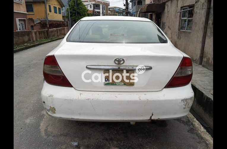 Registered Toyota Camry 2004 Model for sale in Lagos - thumbnail 3