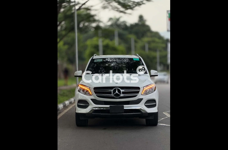 Foreign Used 2017 Mercedes GLE350 for sale in Asokoro, FCT - photo 2 of 7