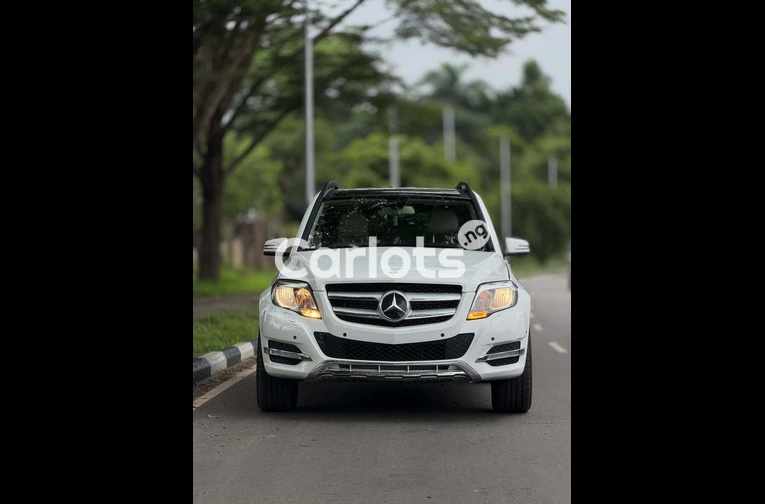 2013 Mercedes Benz GLK350 for sale in Asokoro, FCT - photo 2 of 7