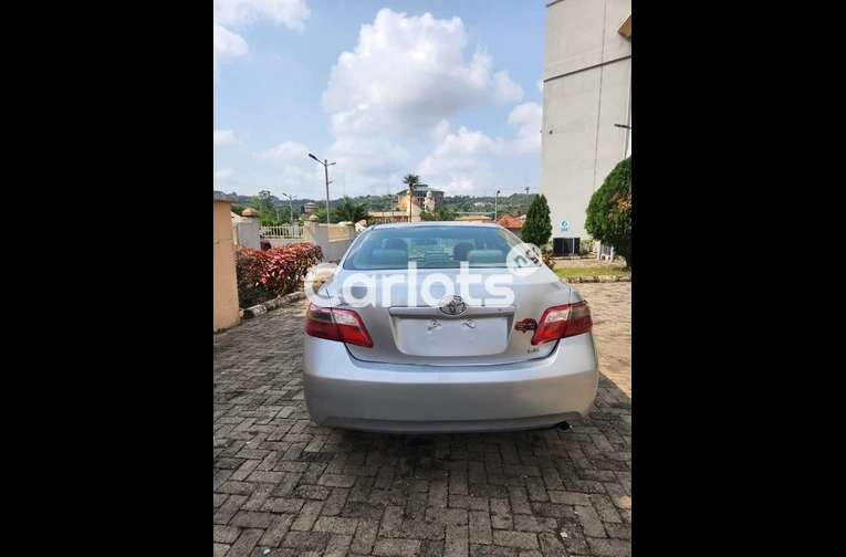 2008 Toyota Camry Tokunbo super clean inside-out for sale in Ilupeju, Lagos - photo 3 of 7