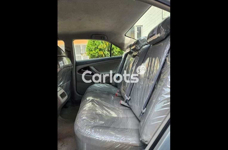 2008 Toyota Camry Tokunbo super clean inside-out for sale in Ilupeju, Lagos - thumbnail 5