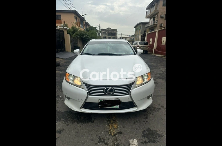 PREMIUM 2014 LEXUS ES350 FULL OPTION - 1/7