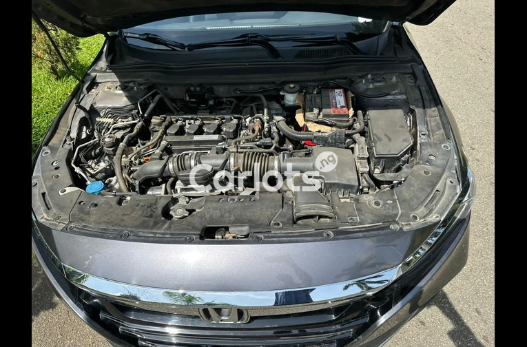 HONDA ACCORD 2018 SPORT - 3/7