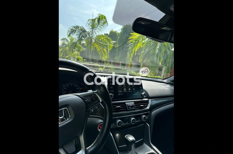 HONDA ACCORD 2018 SPORT - 6/7