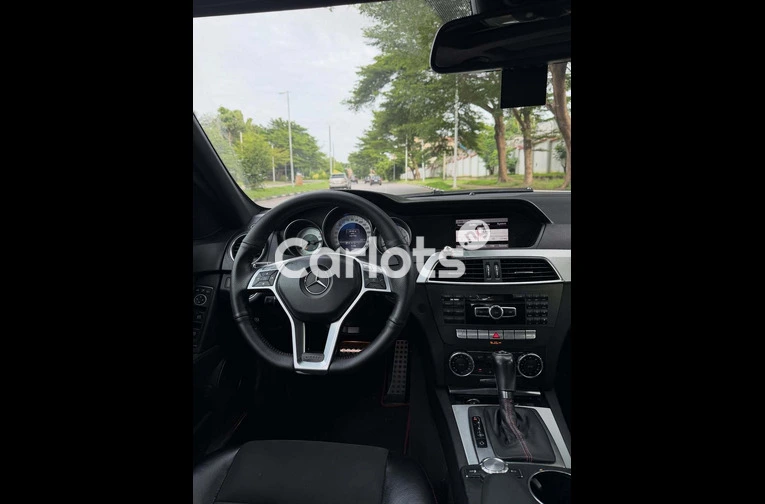 2013 Mercedes-Benz C350 for sale in Asokoro, FCT - photo 4 of 7