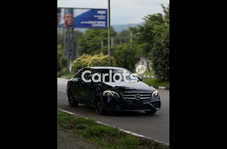 Foreign Used 2019 Mercedes-Benz E450 for sale in Asokoro, FCT - thumbnail 3