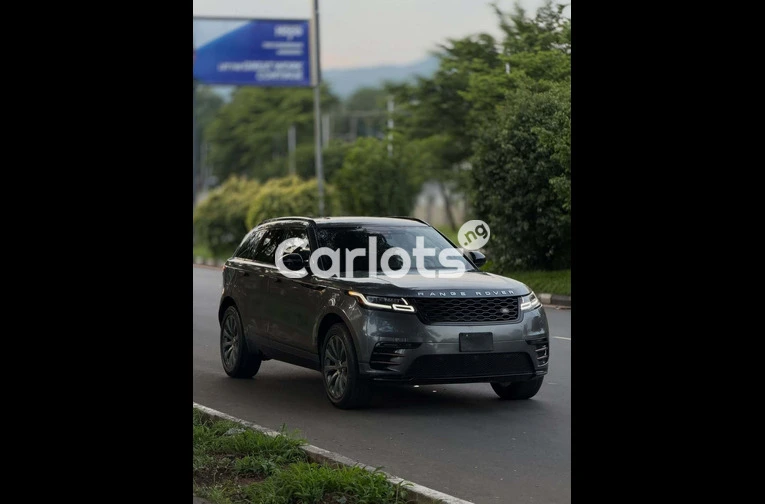 2018 Range Rover Velar P250 - 3/7