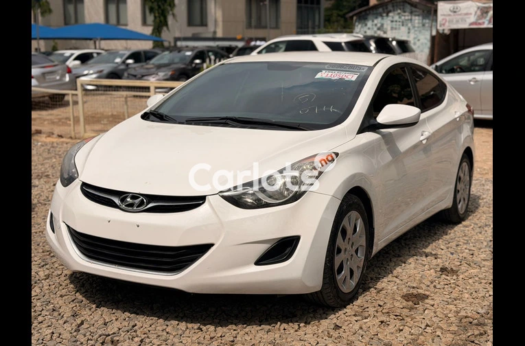 2014 HYUNDAI ELANTRA