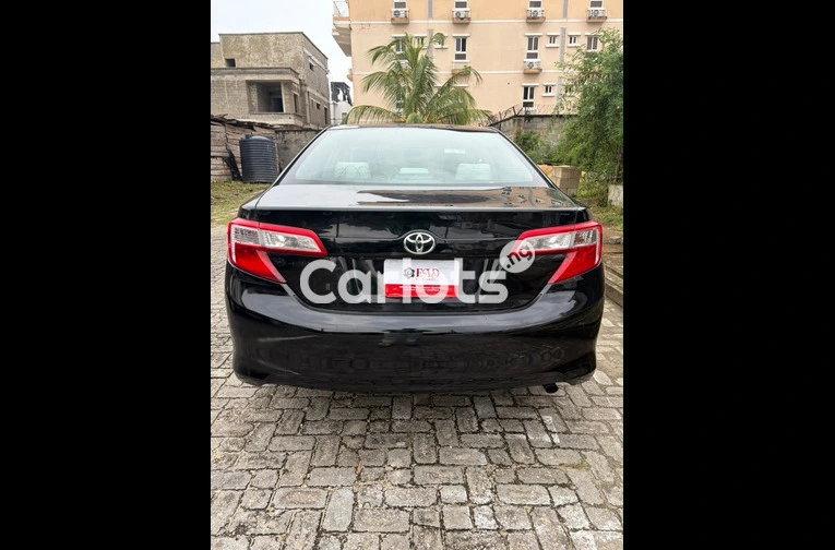 Tokunbo 2014 Toyota Camry - 7/7