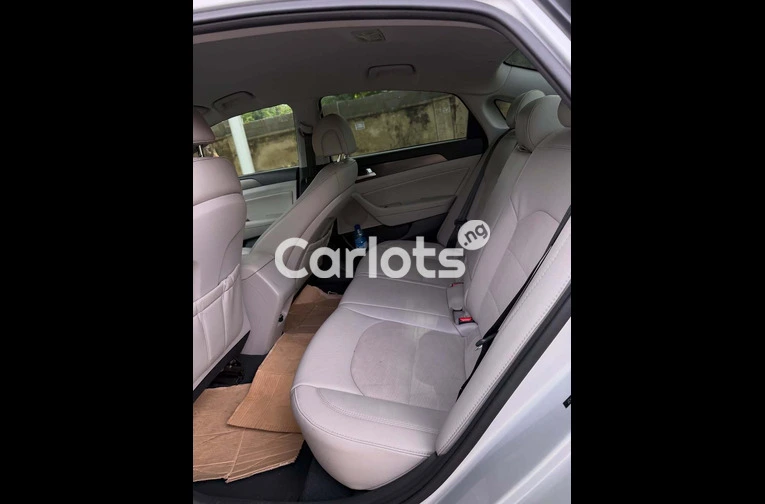 Foreign Used 2015 Hyundai Sonata Sport for sale in Asokoro, FCT - photo 6 of 7
