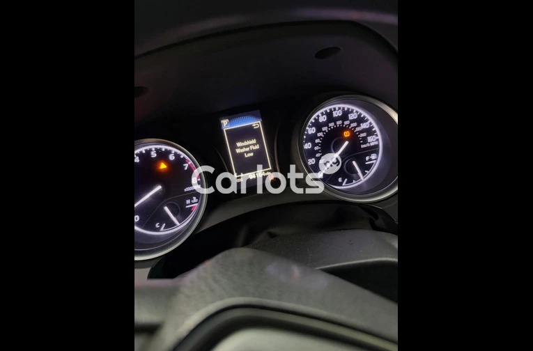 2018 TOYOTA CAMRY LE - 5/7