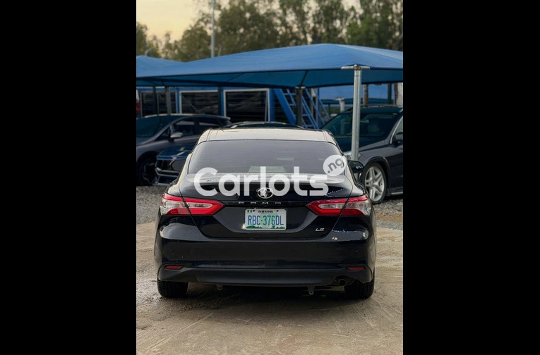 2018 TOYOTA CAMRY LE - 7/7