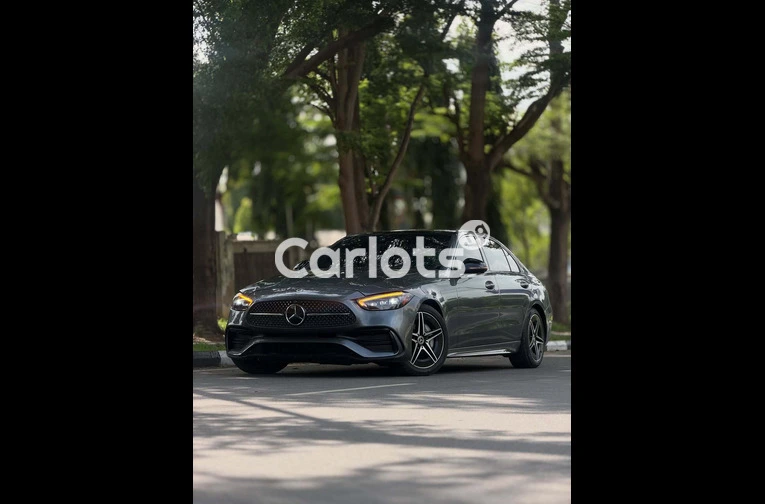 2024 Mercedes-Benz C300 - 1/7