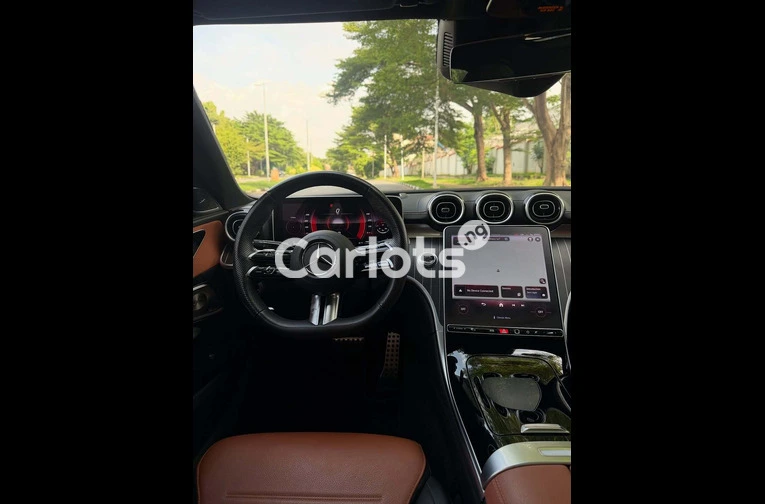 2024 Mercedes-Benz C300 - 4/7