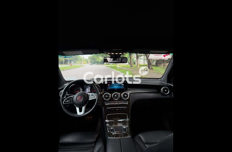Foreign Used 2020 Mercedes-Benz GLC300 for sale in Asokoro, FCT - photo 5 of 7