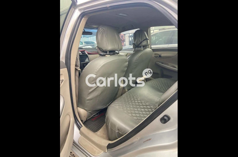 2010 Toyota corolla for sale in Abuja, FCT - thumbnail 2