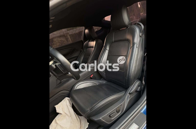 2024 Ford Mustang GT 🇺🇸 5.0L V8 High Performance Coupe for sale in Asokoro, FCT - photo 6 of 7