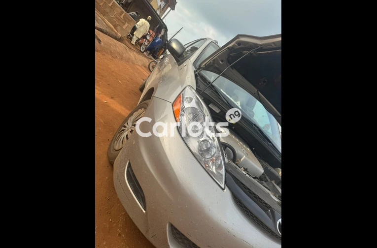 2008 Toyota sienna, foreign used clean condition for sale in Ibeju, Lagos - photo 5 of 7