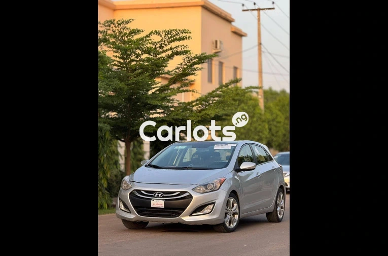 2013 HYUNDAI ELANTRA GT - 1/7