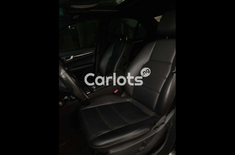 2013 Mercedes Benz C300 for sale in Asokoro, FCT - thumbnail 6