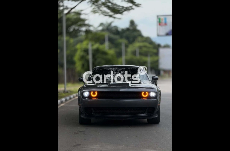 Foreign Used 2020 Dodge Challenger for sale in Asokoro, FCT - photo 2 of 7
