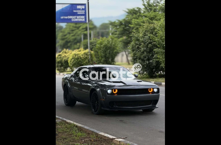 Foreign Used 2020 Dodge Challenger for sale in Asokoro, FCT - thumbnail 3