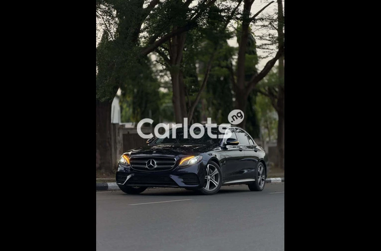 2017 Mercedes-Benz E300 - 1/7