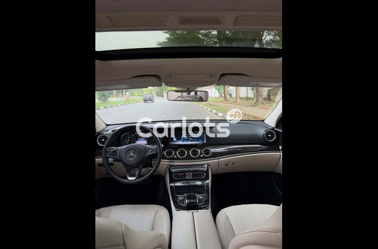 2017 Mercedes-Benz E300 for sale in Asokoro, FCT - photo 5 of 7