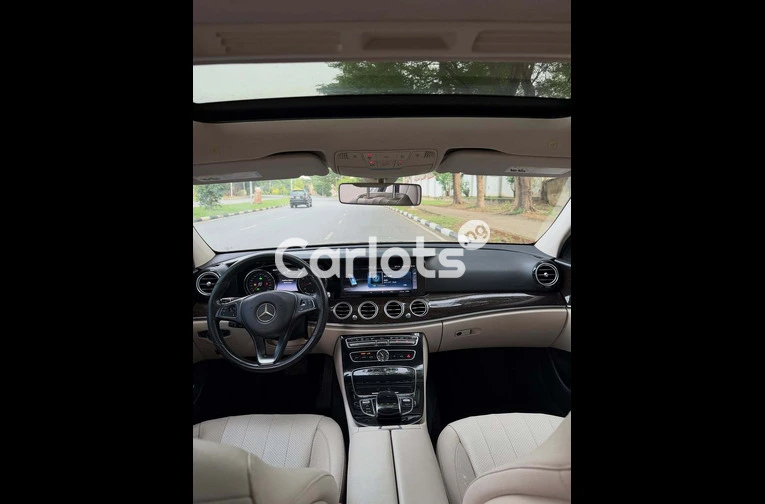 2017 Mercedes-Benz E300 - 5/7