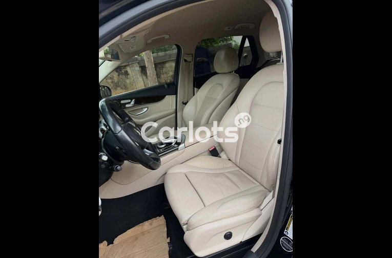 2016 Mercedes-Benz GLC300 - 6/7