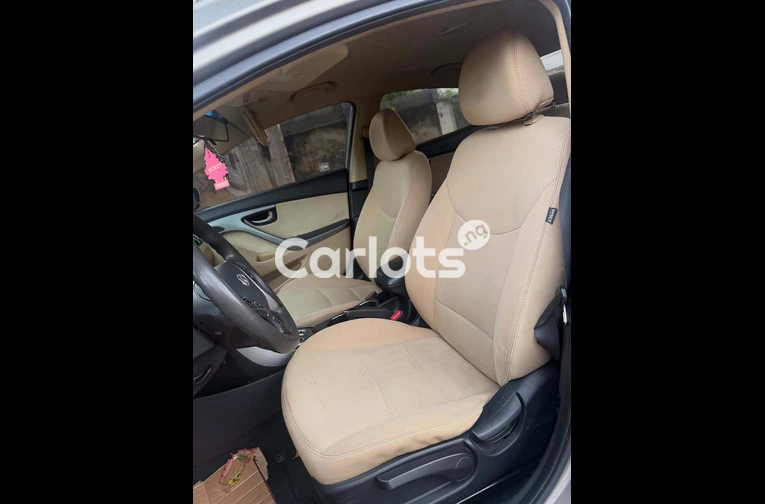 2013 Hyundai Elantra - 6/7