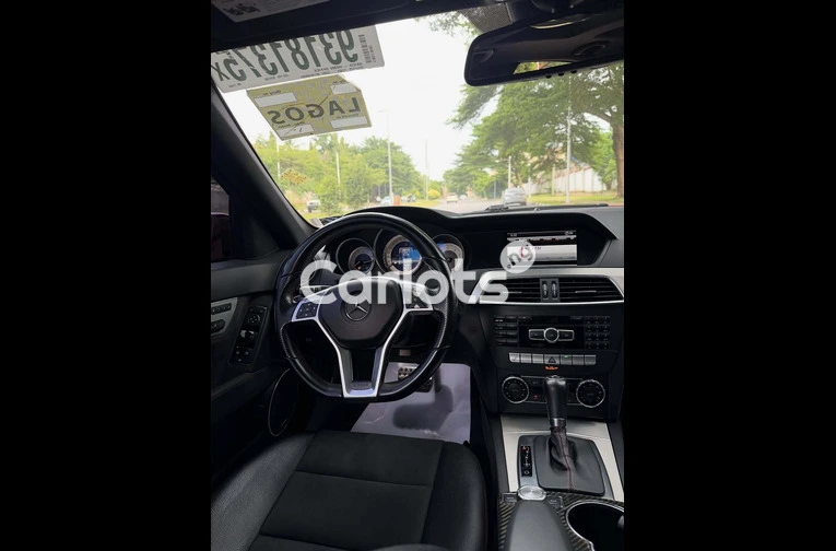 Foreign Used 2013 Mercedes-Benz C350 for sale in Asokoro, FCT - photo 4 of 7