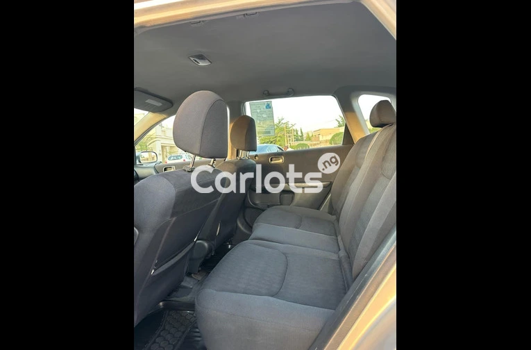 2010 HONDA CIVIC - 6/7