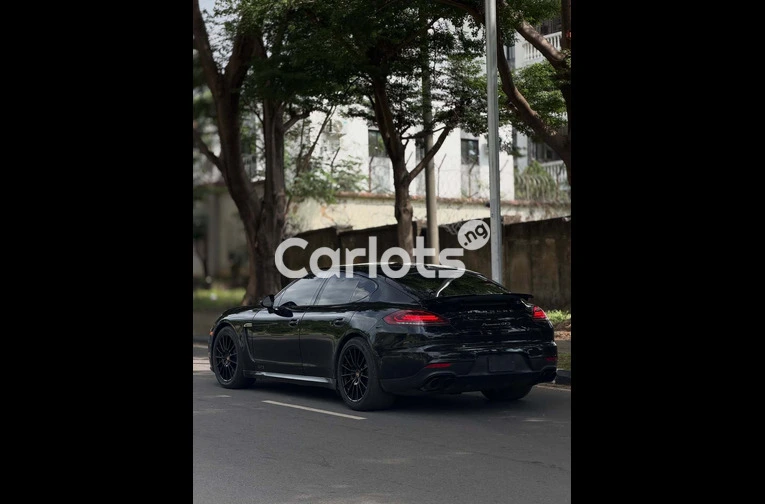 2016 Porsche Panamera GTS - 7/7